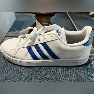 Leather Adidas Grand Court shoes